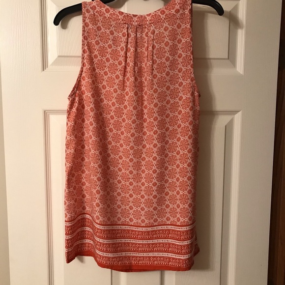 Sleeveless top - Picture 2 of 3